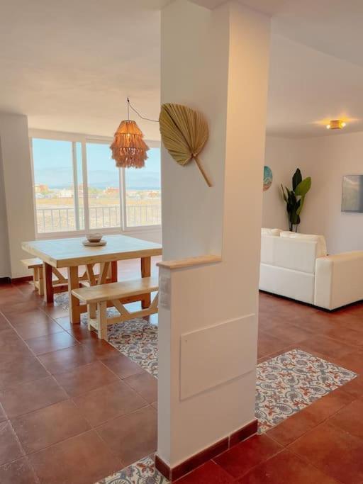 Apartamento Casa Bamboo Corralejo, Espacioso, Piscina Y Parking Экстерьер фото